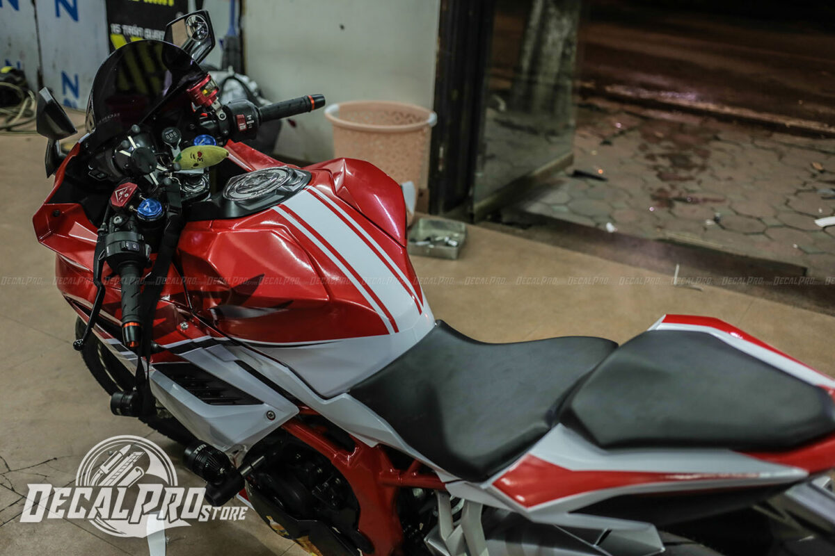 CBR 250RR Tem trùm đỏ trắng - Ảnh 6