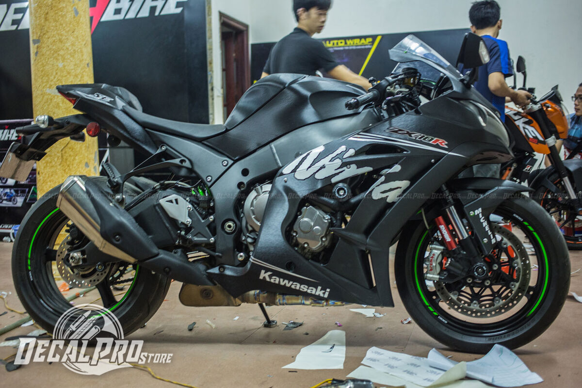 Kawasaki Ninja ZX10R Nhôm Xước Đen - Ảnh 2