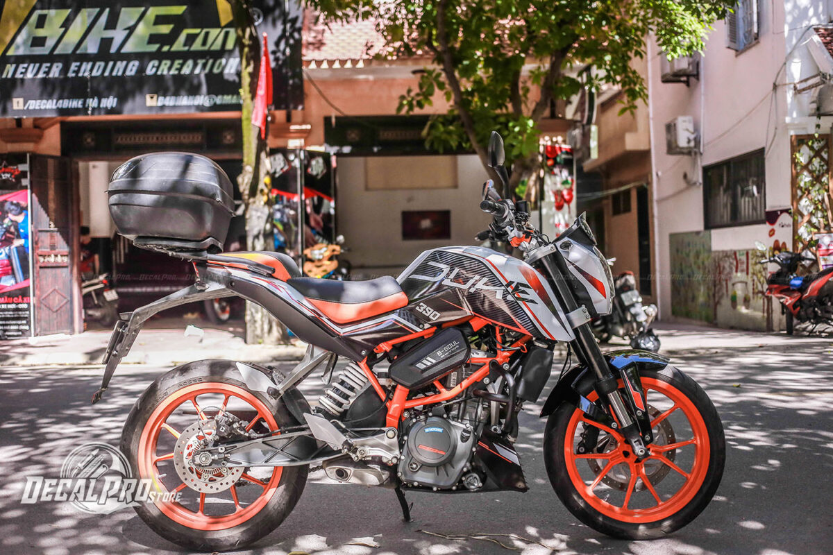 Tem xe KTM Duke 390 White Racing Carbon - Ảnh 3