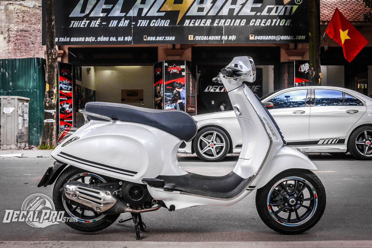 Vespa Primavera Pearl White - Ảnh 2